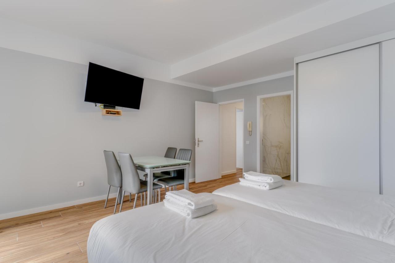 Villa Winter Apt 1 ฟุงชาล ภายนอก รูปภาพ